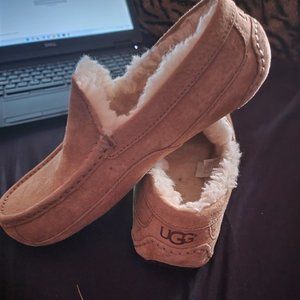 BRAND NEW MENS UGG SLIPPERS AUSTRALIA Size 9